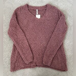 Zenana v neck popcorn sweater